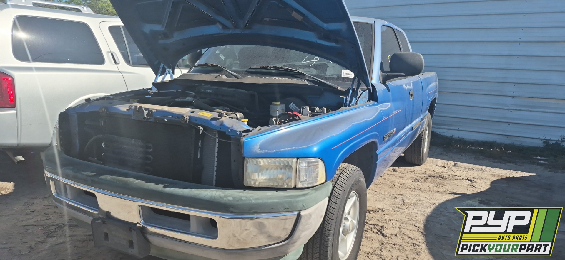 1999 DODGE RAM 1500 available for parts