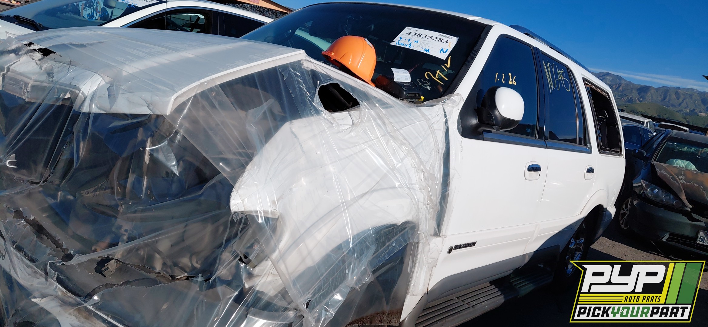 1998 LINCOLN NAVIGATOR available for parts