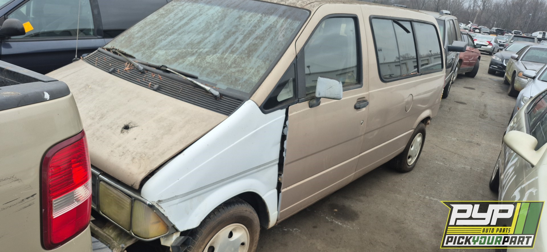 1993 FORD AEROSTAR available for parts