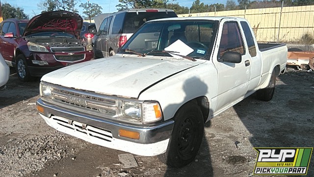 1990 TOYOTA PICKUP partes disponibles