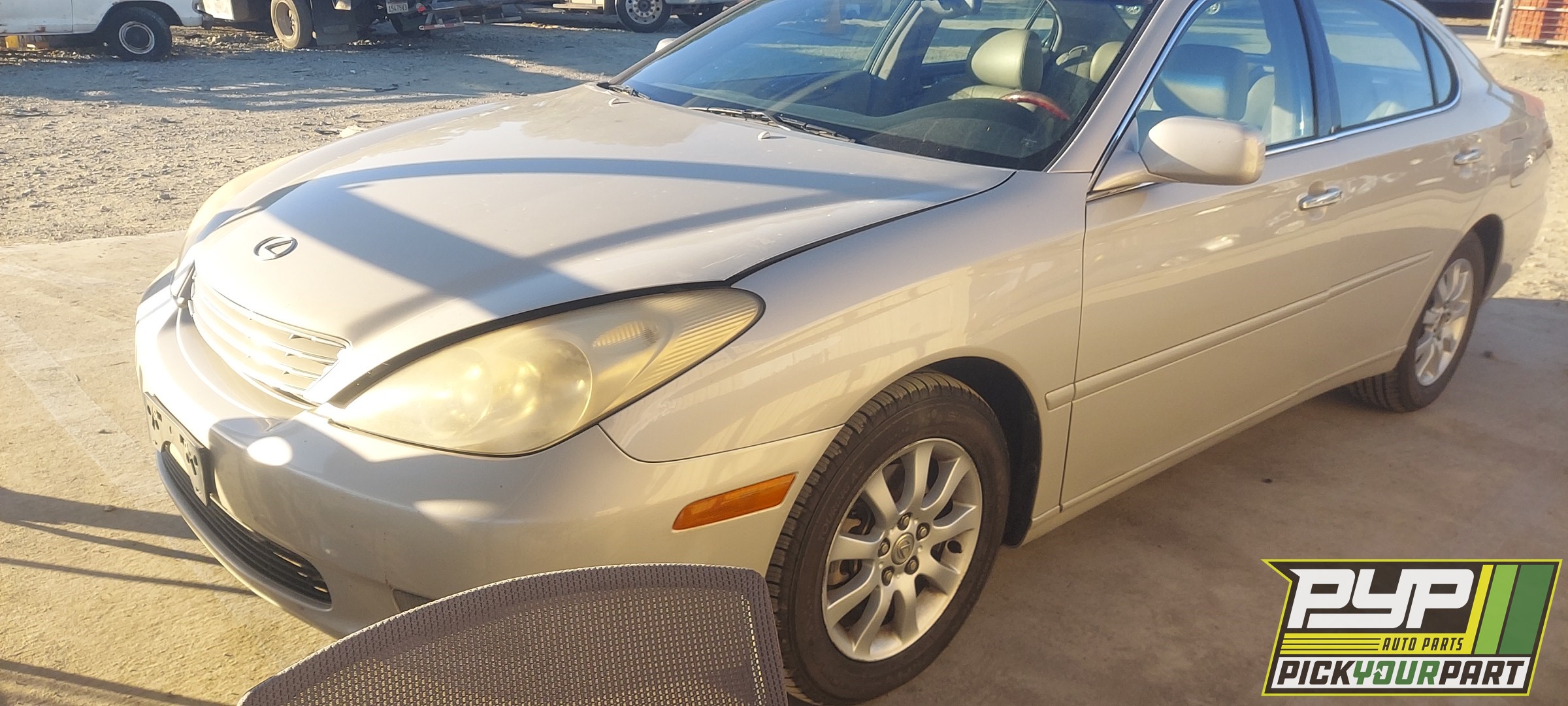 2004 LEXUS ES330 partes disponibles