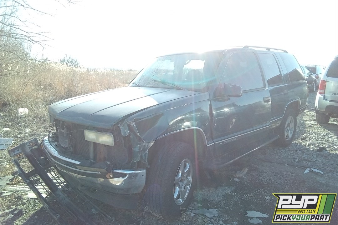 1998 CHEVROLET TAHOE available for parts