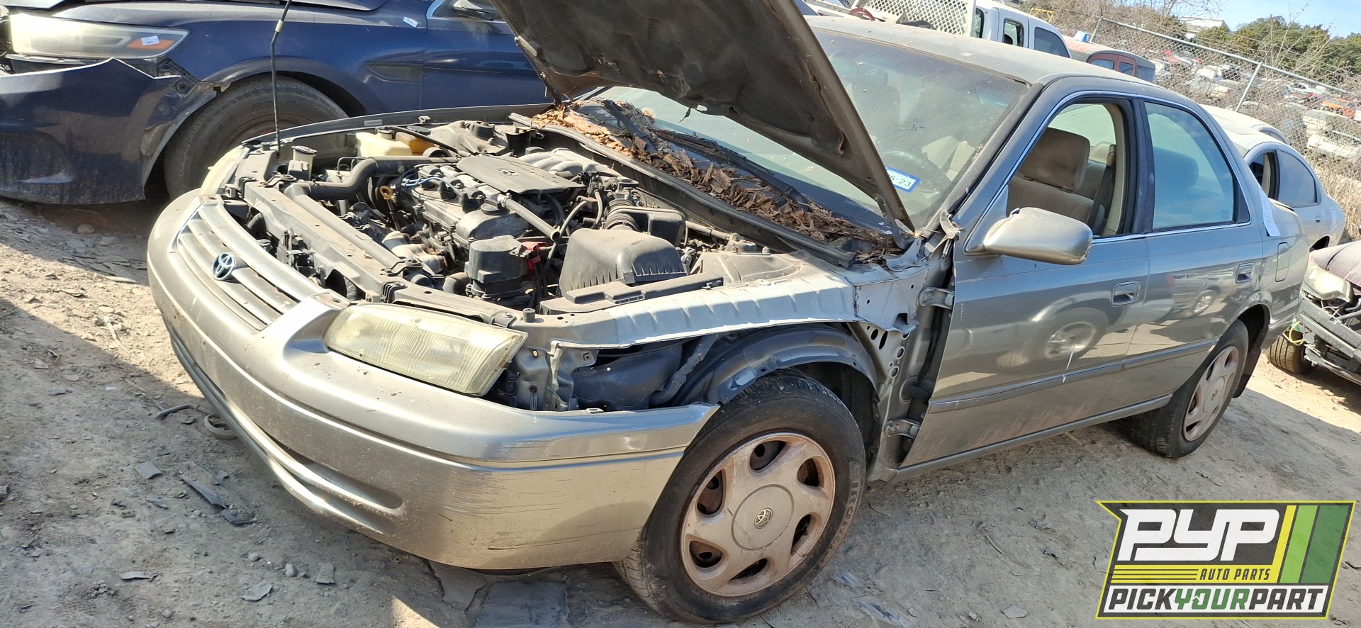 1998 TOYOTA CAMRY partes disponibles