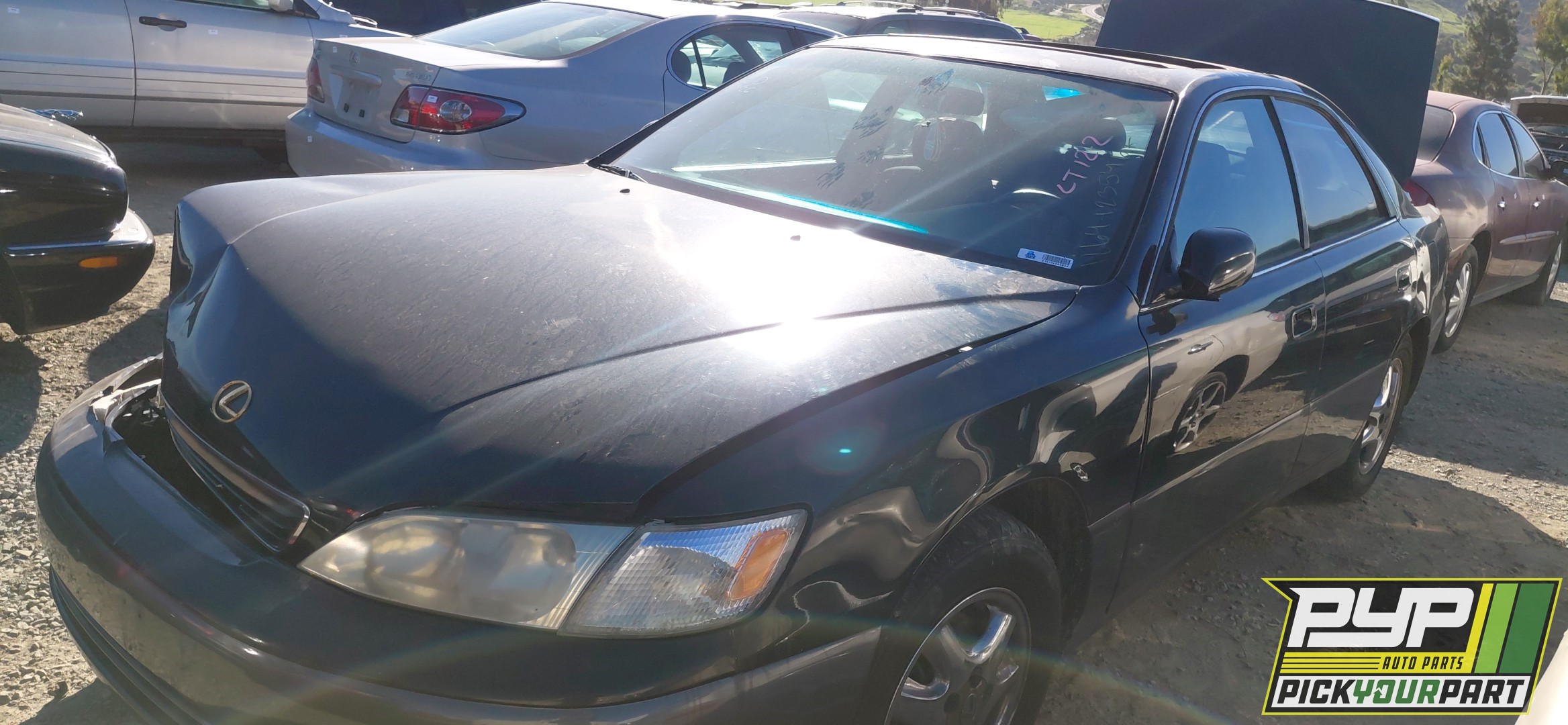 1997 LEXUS ES300 partes disponibles