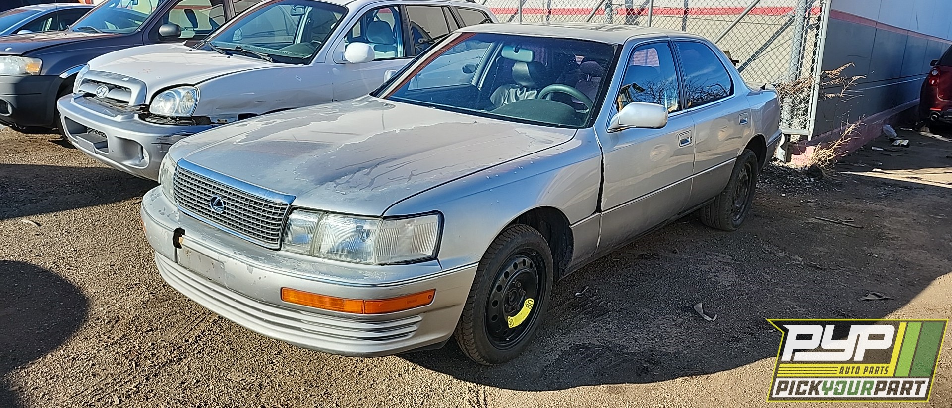 1990 LEXUS LS400 available for parts