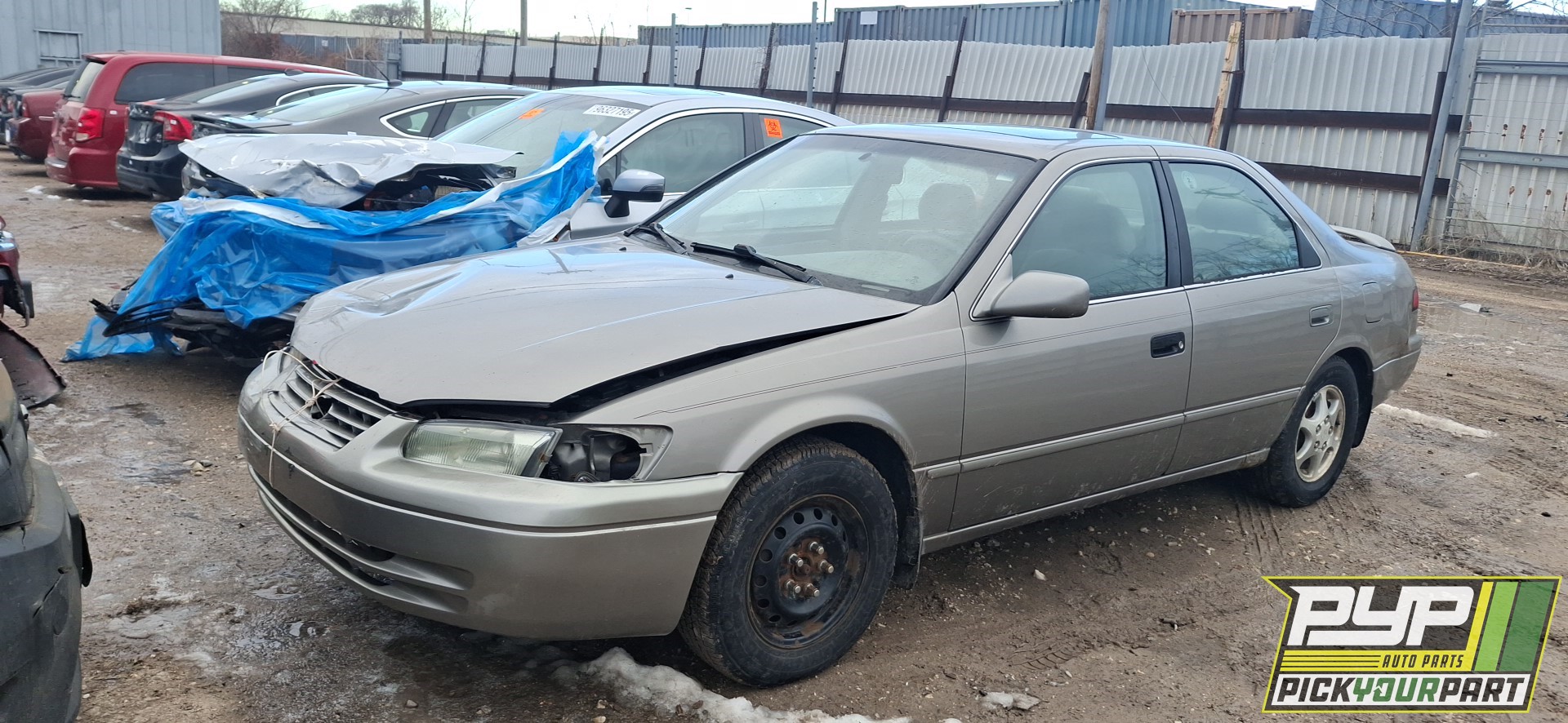 1999 TOYOTA CAMRY partes disponibles