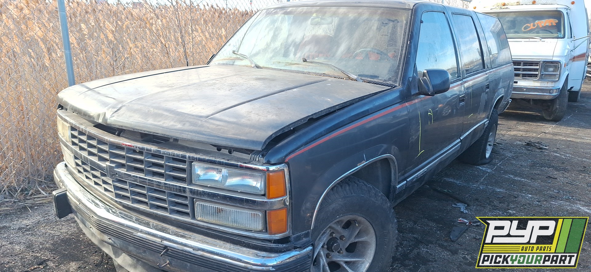 1992 CHEVROLET C1500 SUBURBAN partes disponibles