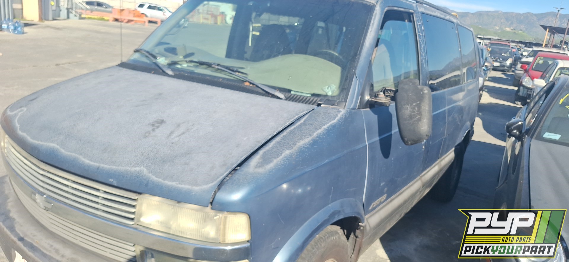1999 CHEVROLET ASTRO available for parts