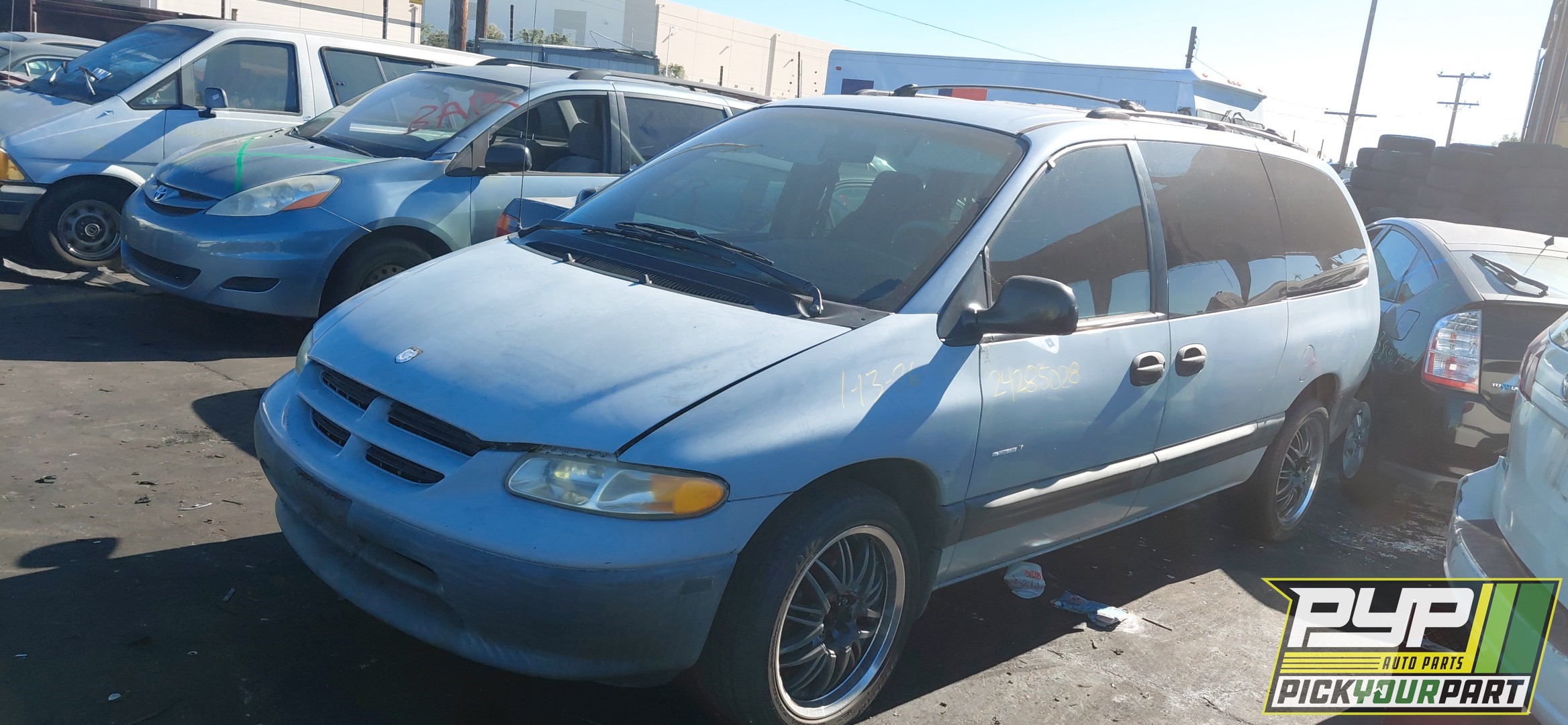 1998 DODGE GRAND CARAVAN partes disponibles