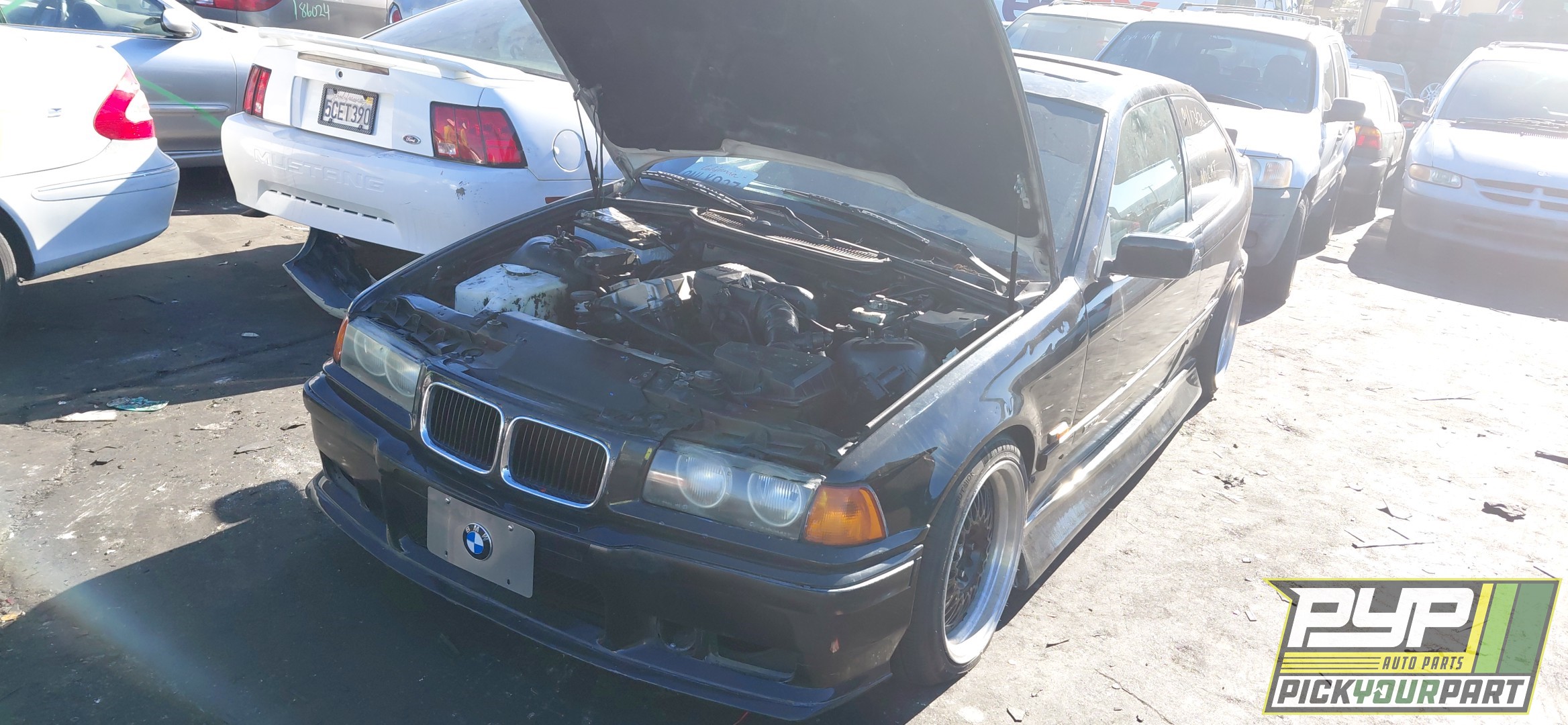 1998 BMW 318TI available for parts