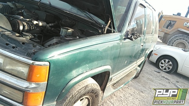 1999 CHEVROLET TAHOE available for parts