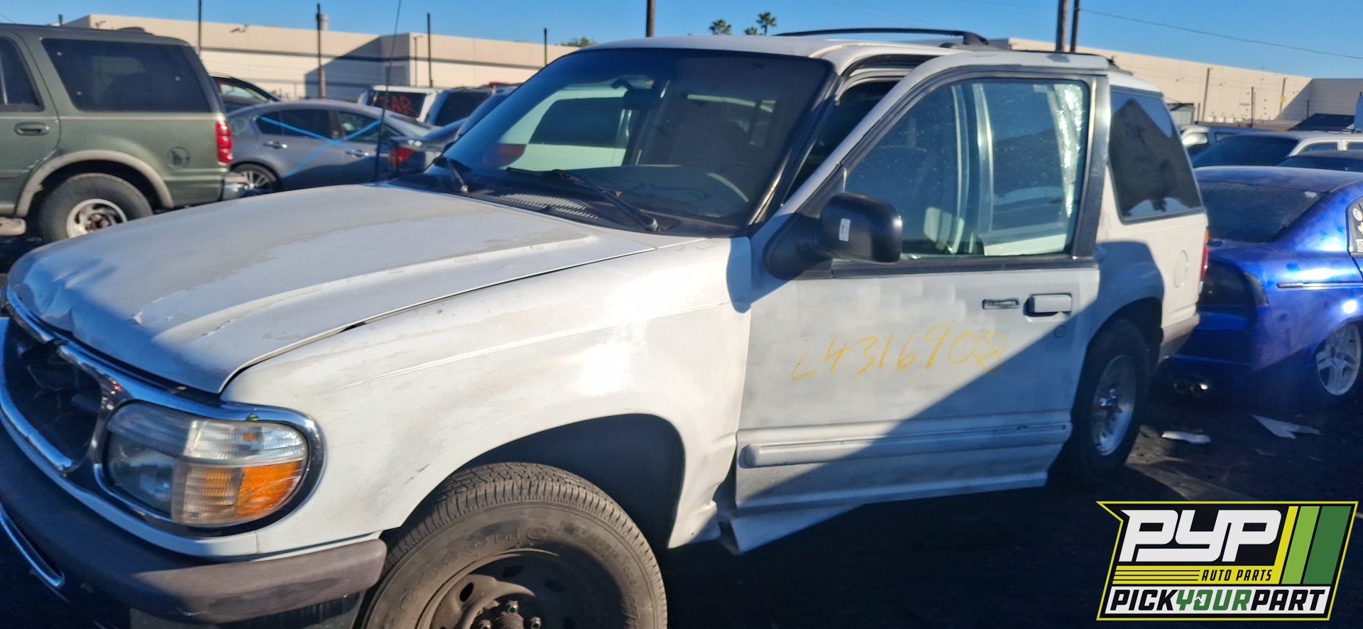 1997 FORD EXPLORER available for parts