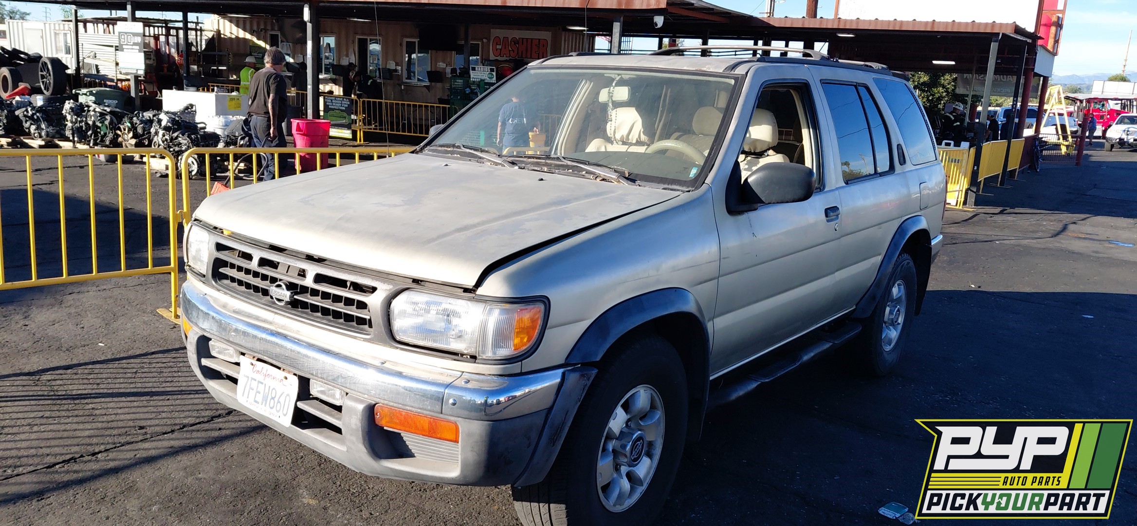 1998 NISSAN PATHFINDER partes disponibles