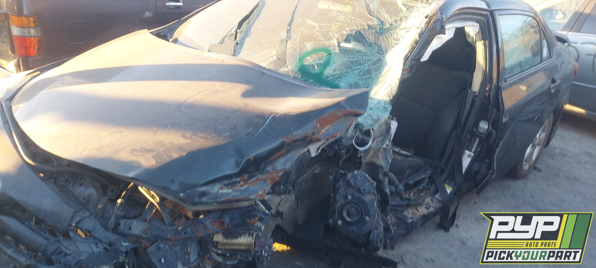 2011 TOYOTA COROLLA partes disponibles