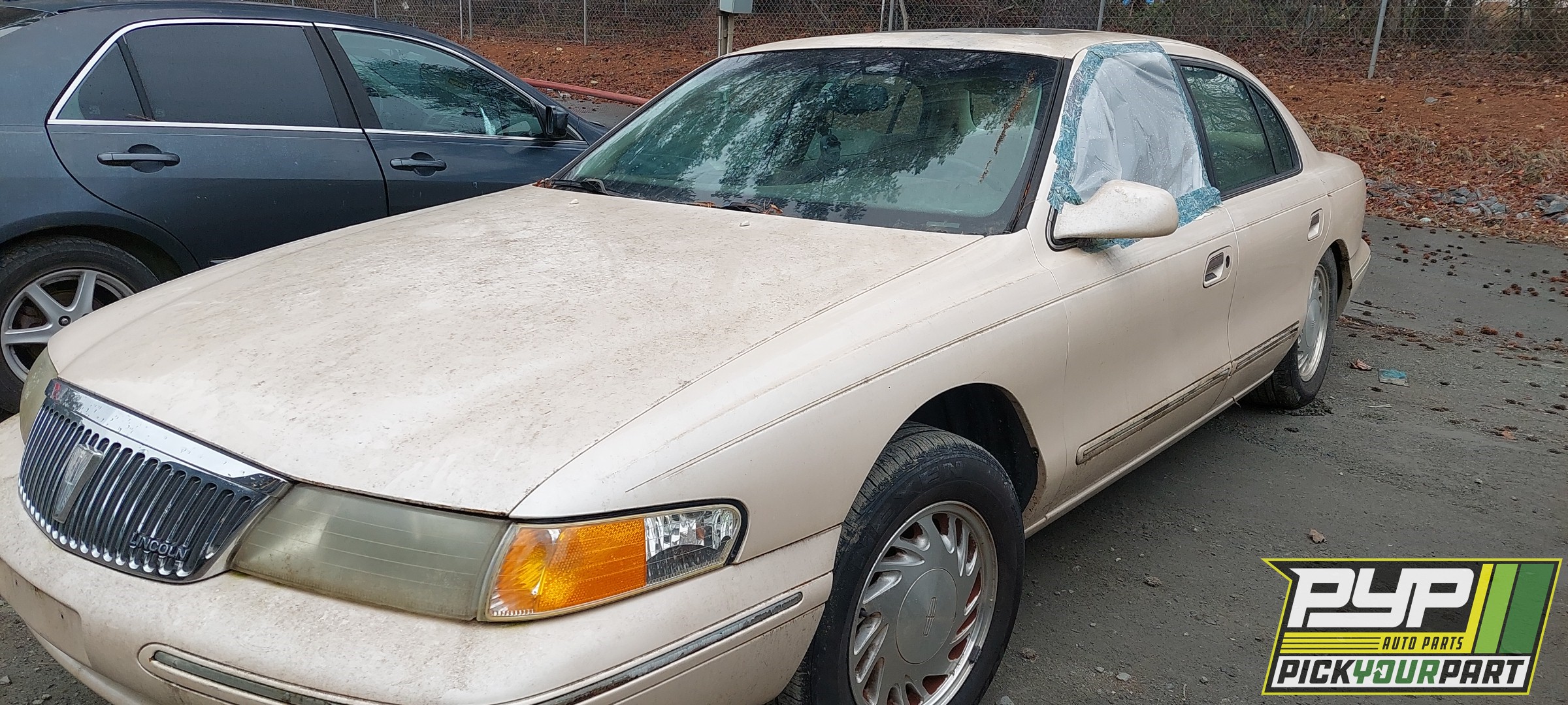 1997 LINCOLN CONTINENTAL available for parts