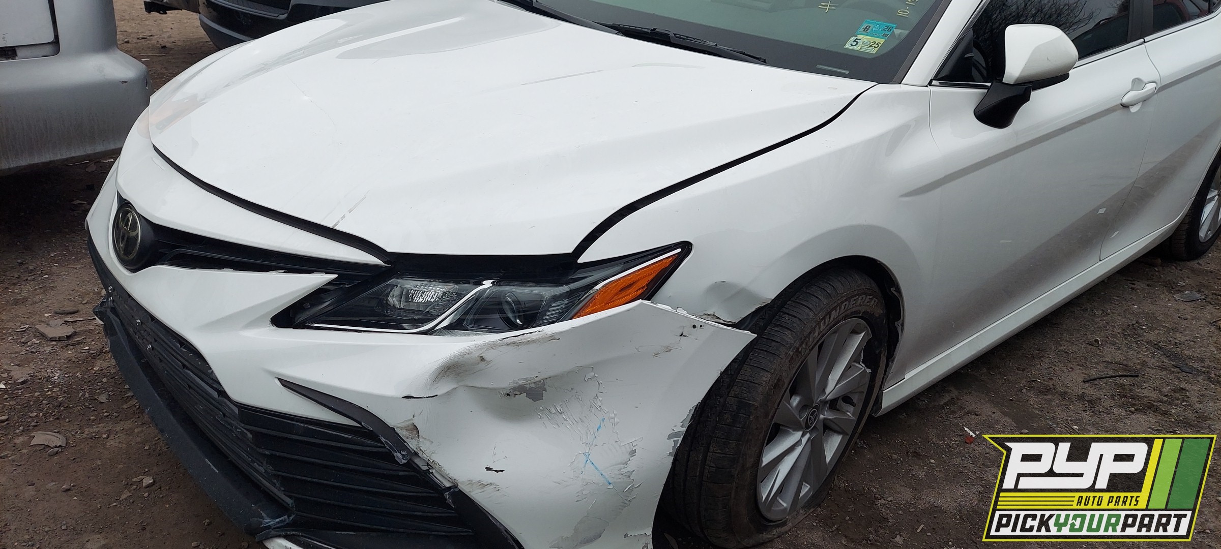 2023 TOYOTA CAMRY partes disponibles