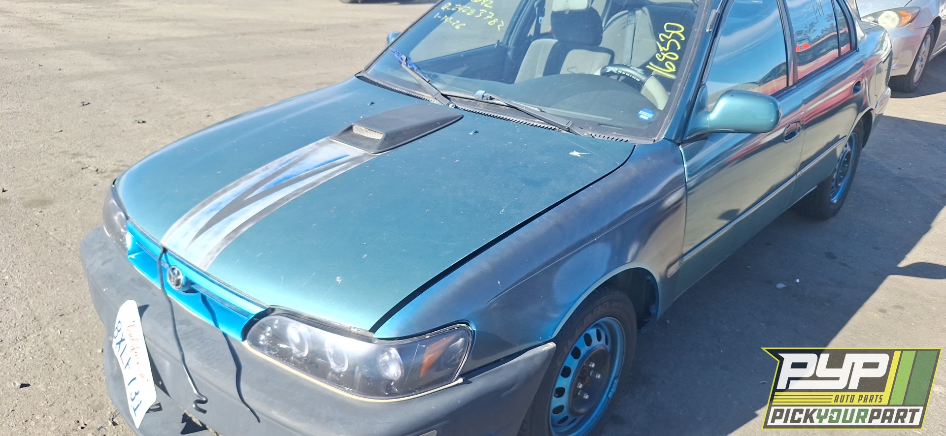 1995 TOYOTA COROLLA available for parts