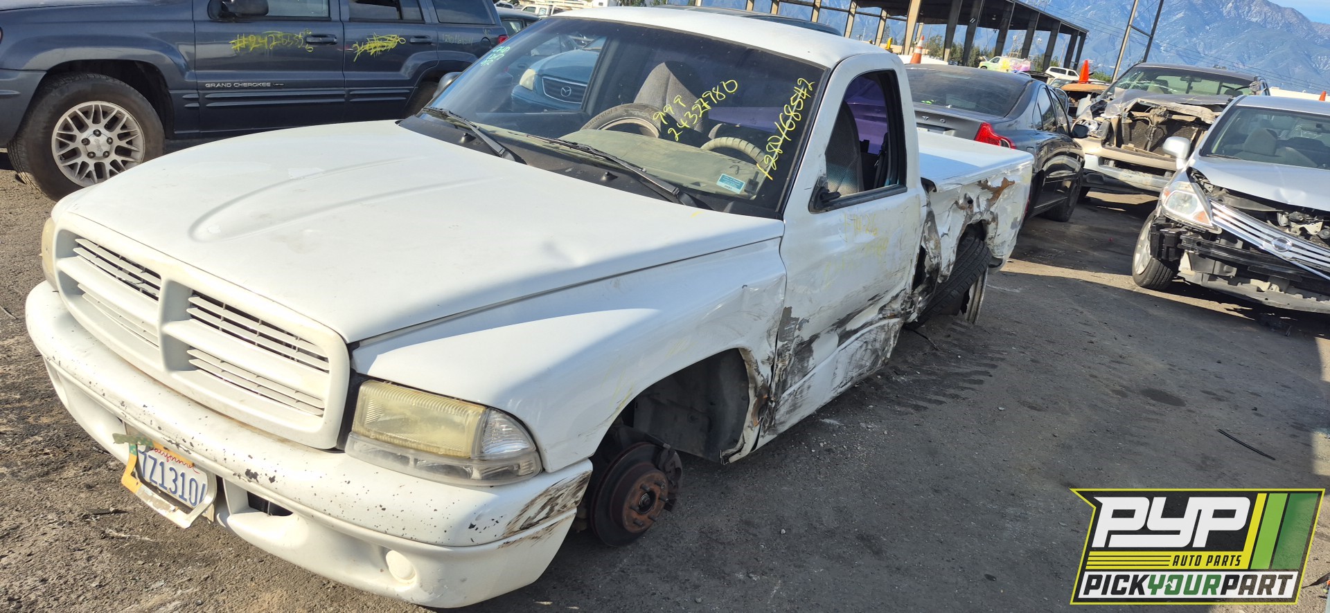 1999 DODGE DAKOTA available for parts