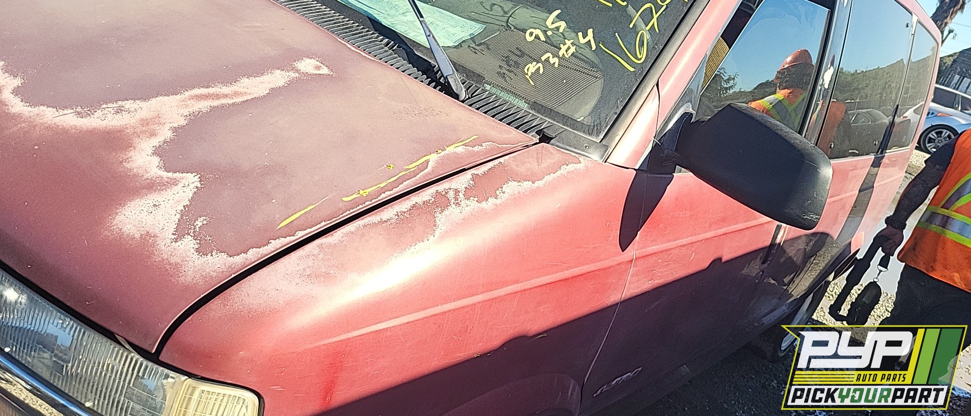 1995 CHEVROLET ASTRO available for parts