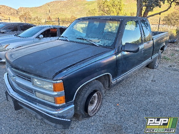 1998 CHEVROLET C1500 available for parts
