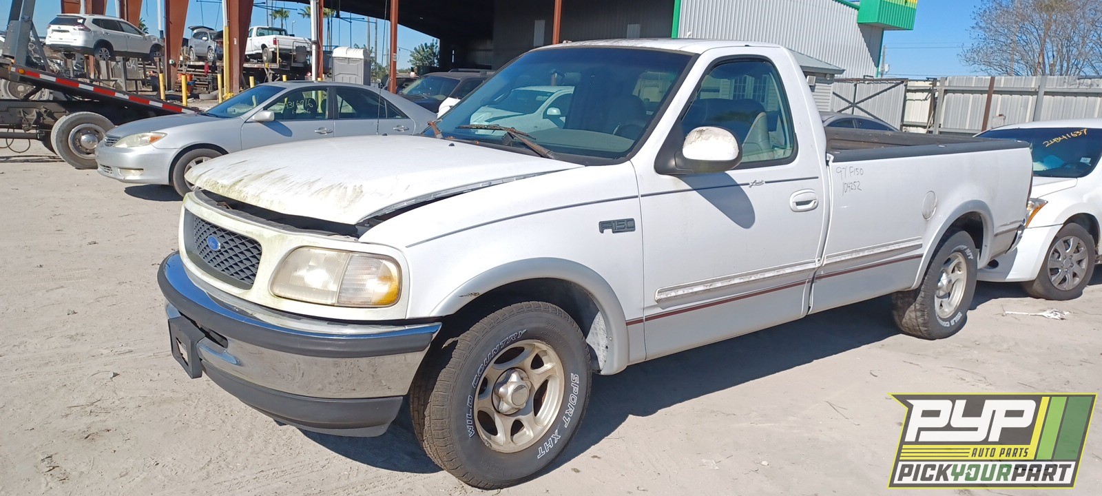 1997 FORD F-150 available for parts
