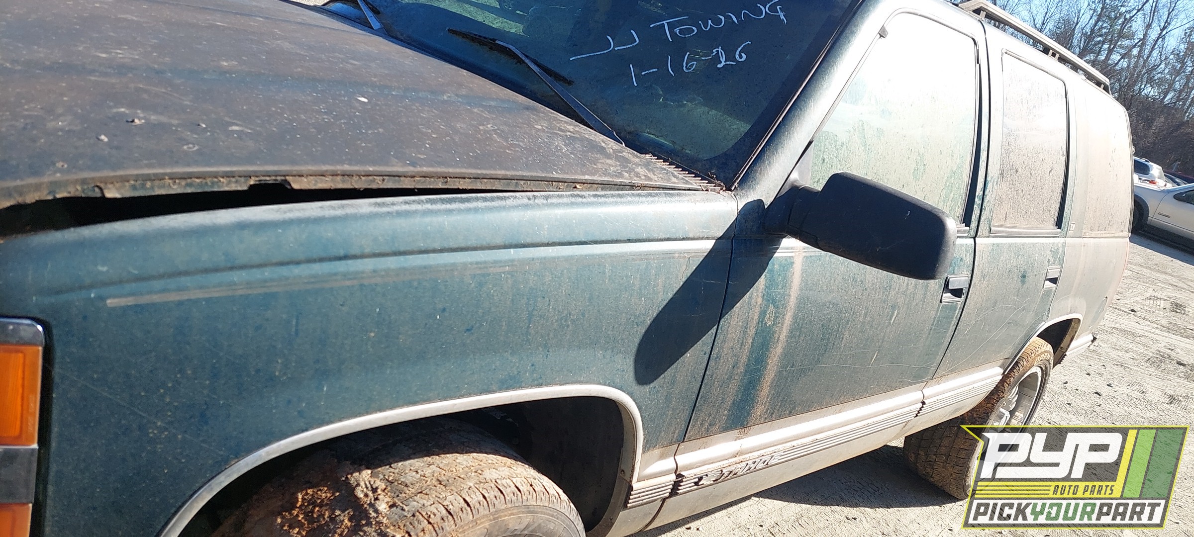 1999 CHEVROLET TAHOE available for parts