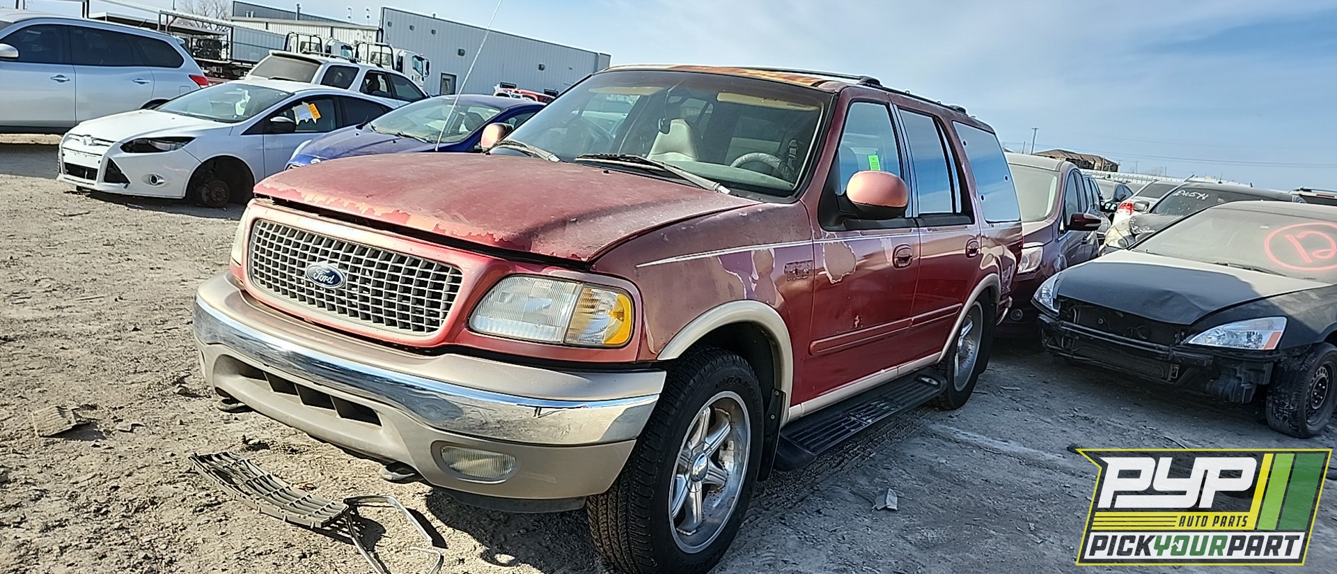 1999 FORD EXPEDITION available for parts