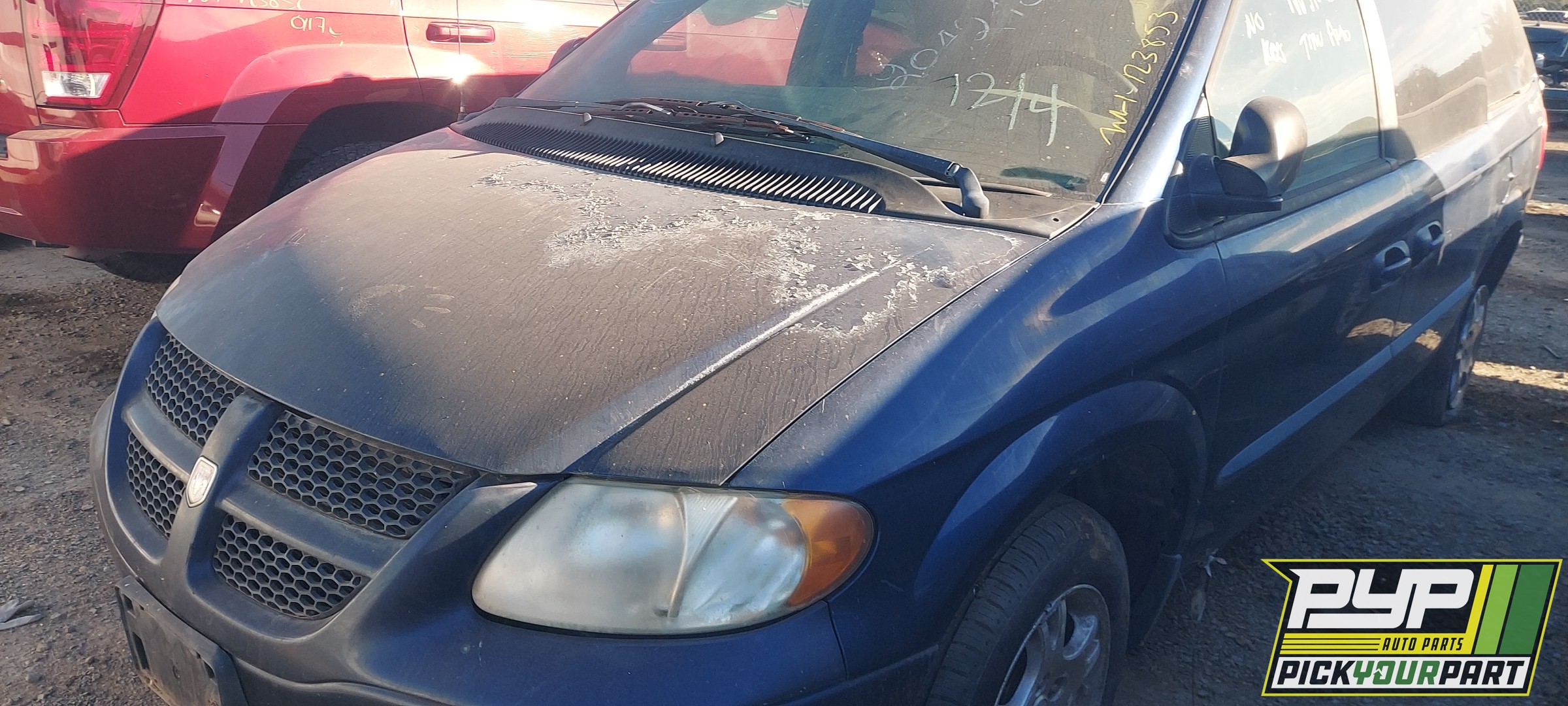 2002 DODGE GRAND CARAVAN available for parts