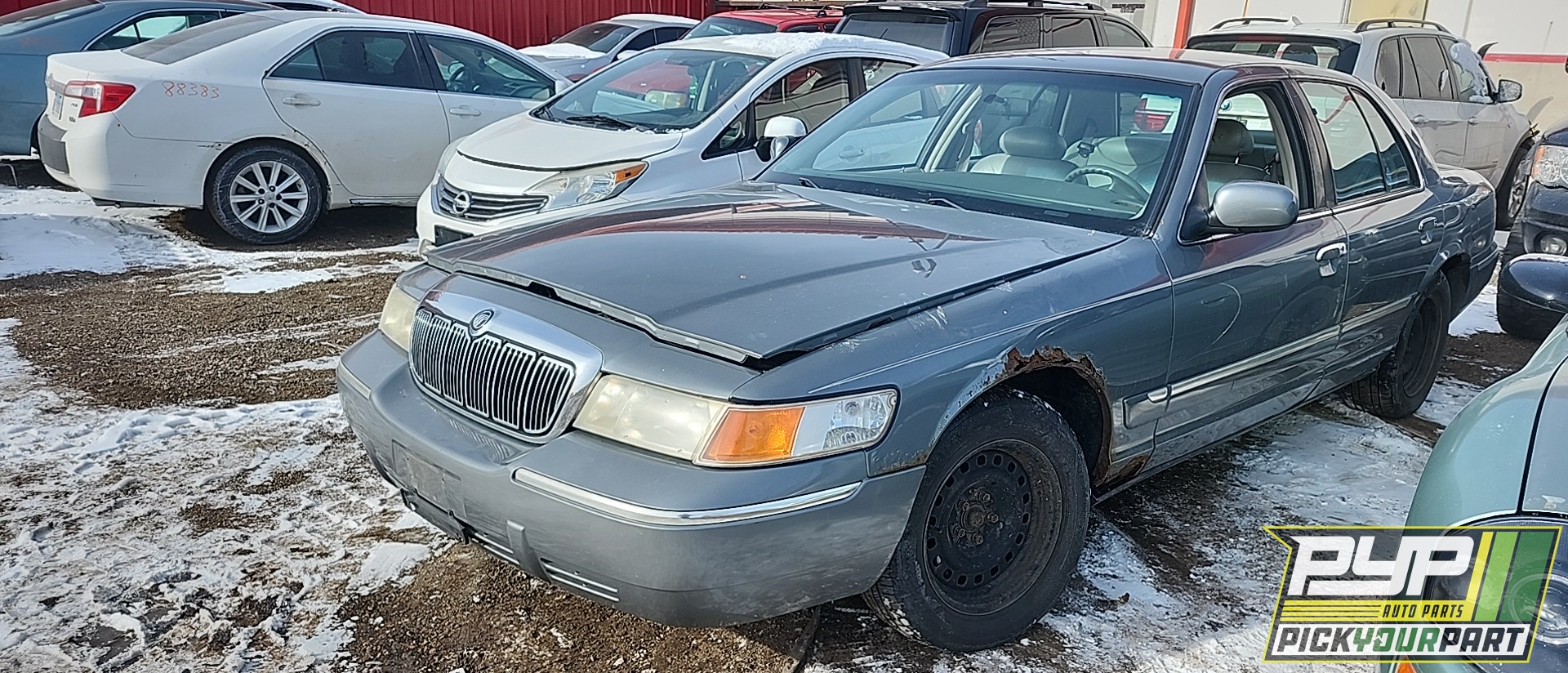 1998 MERCURY GRAND MARQUIS available for parts