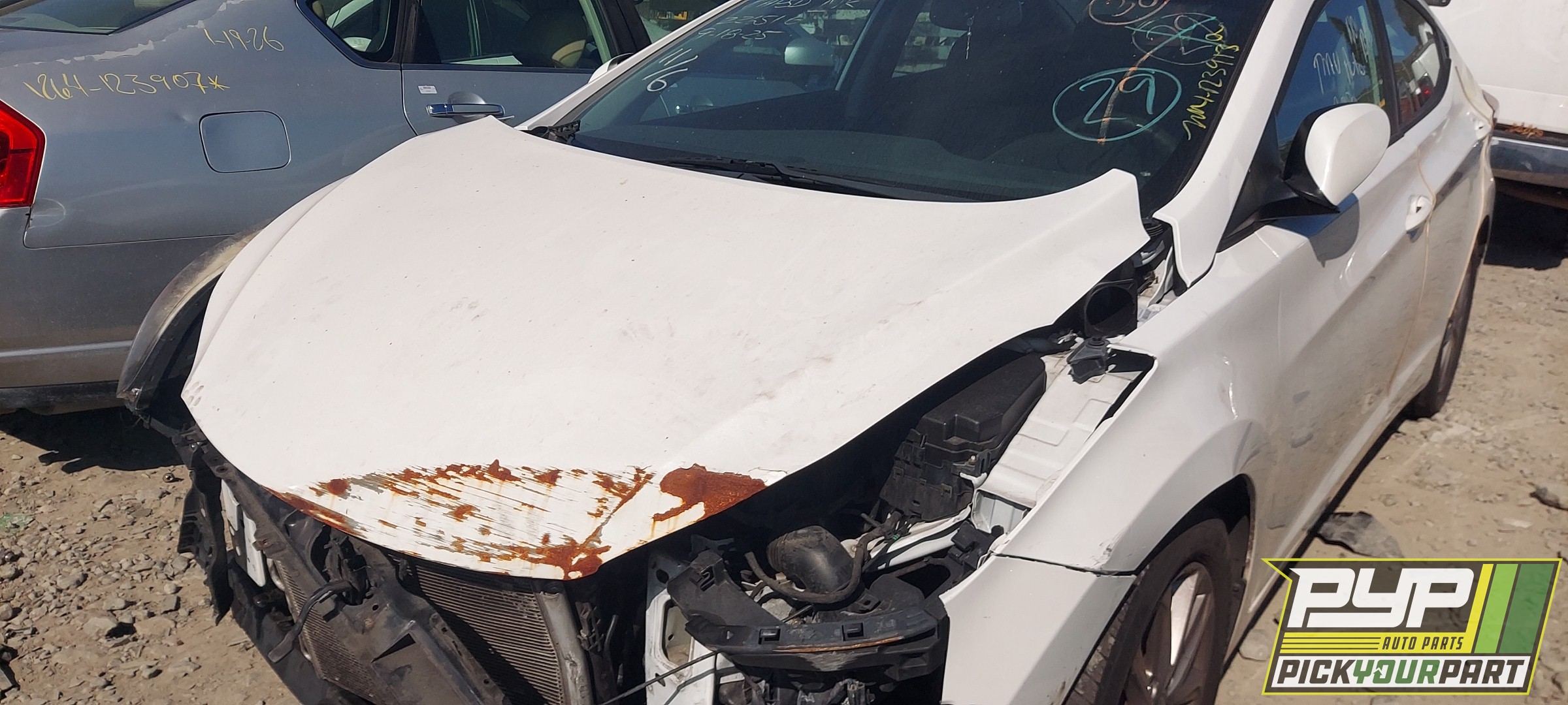 2014 HYUNDAI ELANTRA partes disponibles