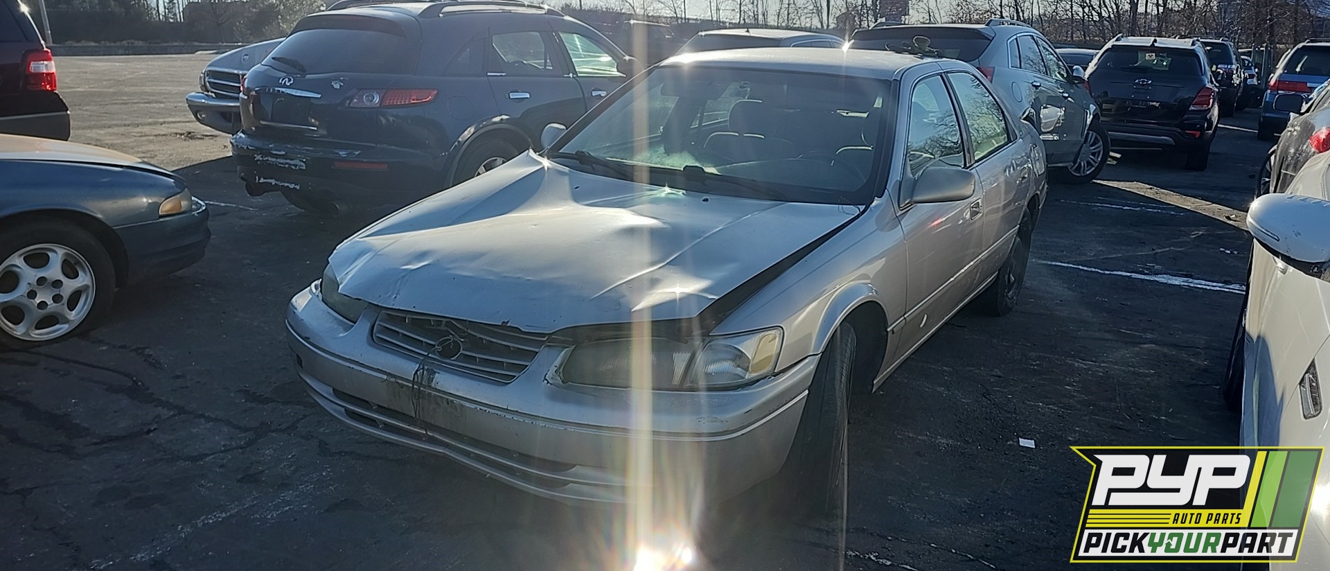1998 TOYOTA CAMRY partes disponibles