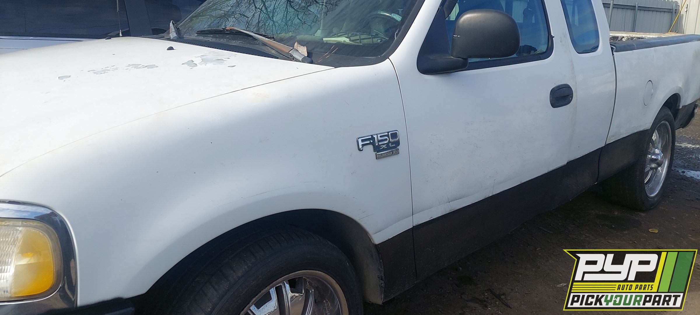 1999 FORD F-150 available for parts