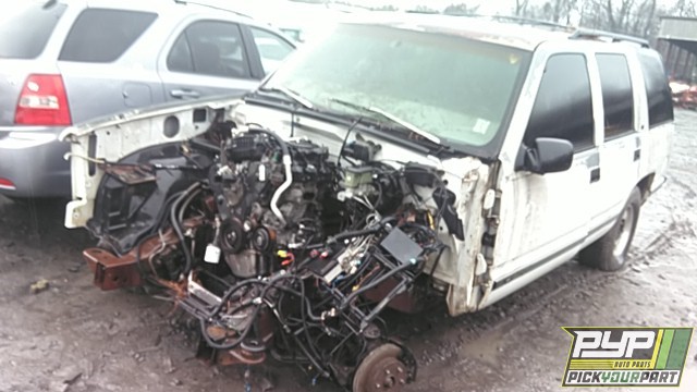1997 CHEVROLET TAHOE available for parts