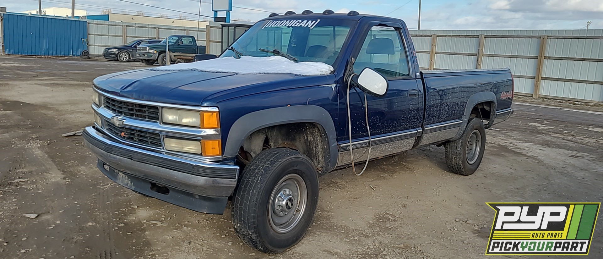 1999 CHEVROLET K2500 available for parts