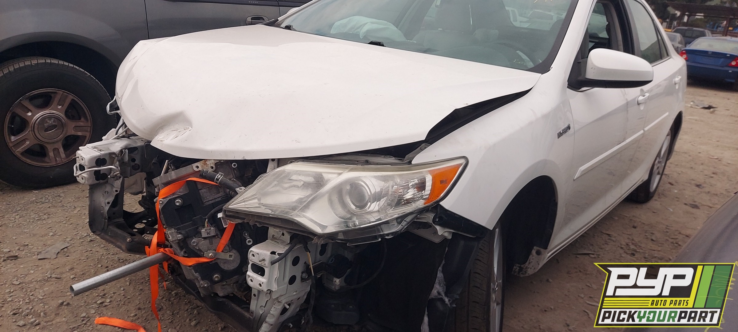 2014 TOYOTA CAMRY partes disponibles