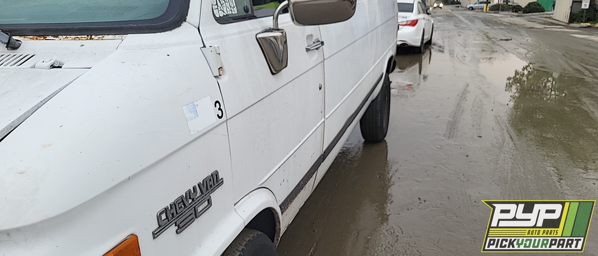 1995 CHEVROLET G30 available for parts
