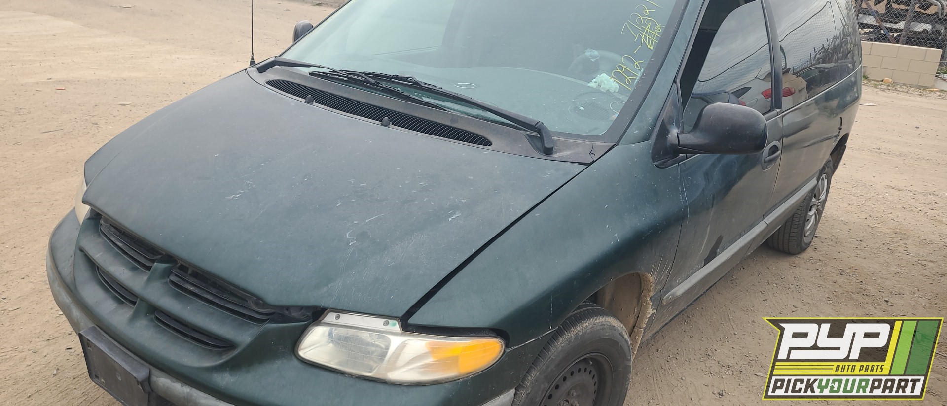 1996 DODGE CARAVAN partes disponibles