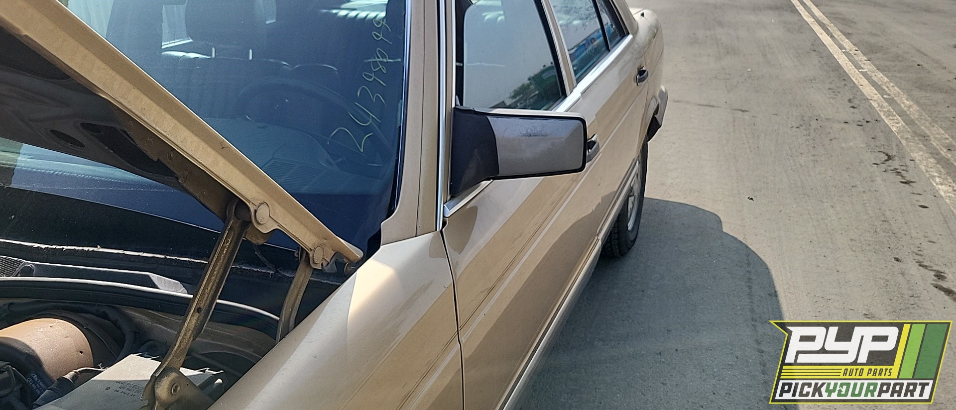 1985 MERCEDES-BENZ 300-CLASS available for parts