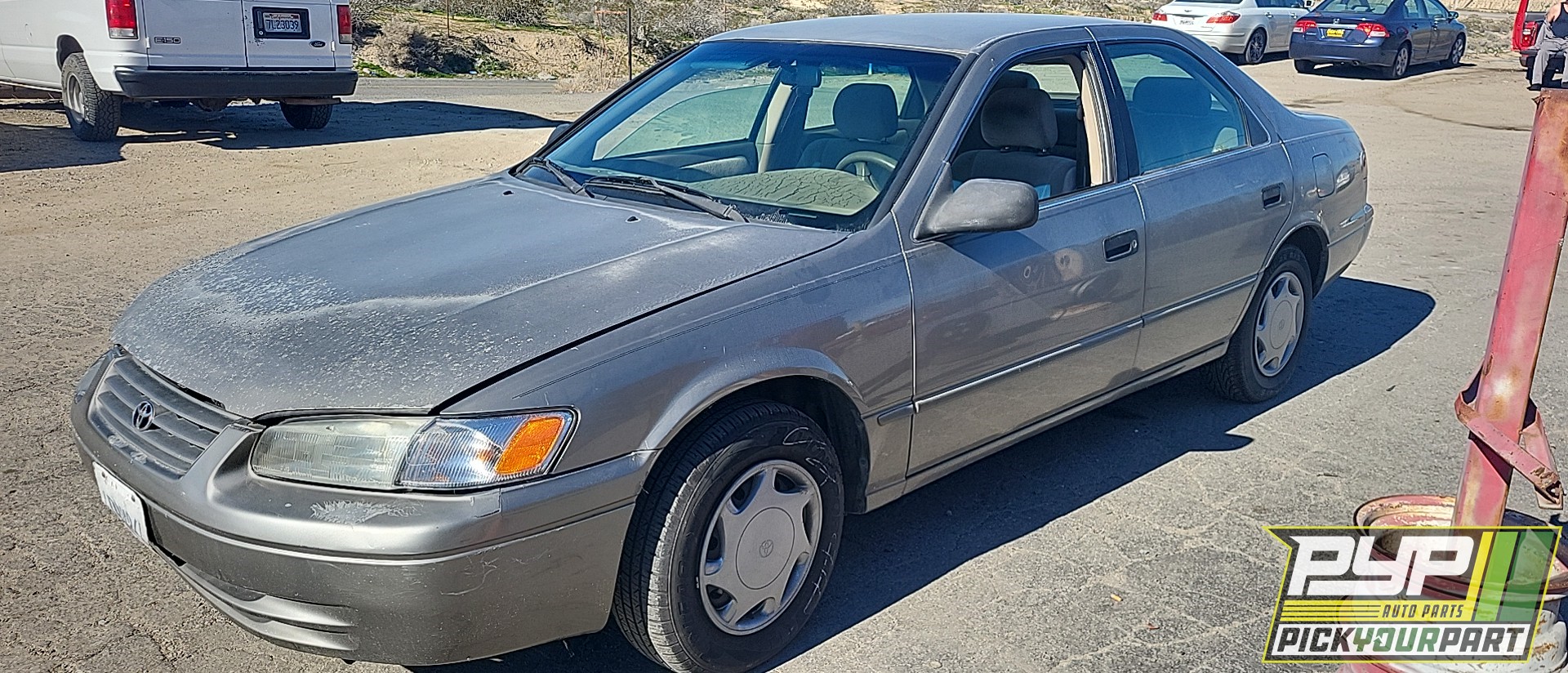 1999 TOYOTA CAMRY available for parts