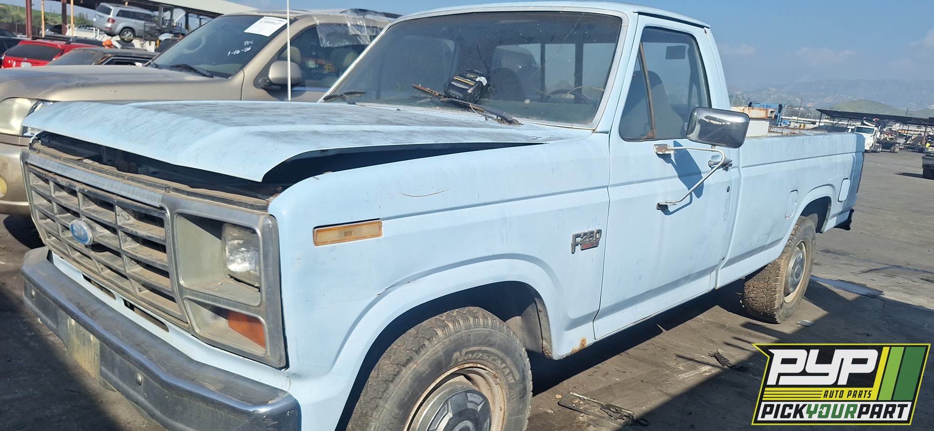 1986 FORD F-250 available for parts