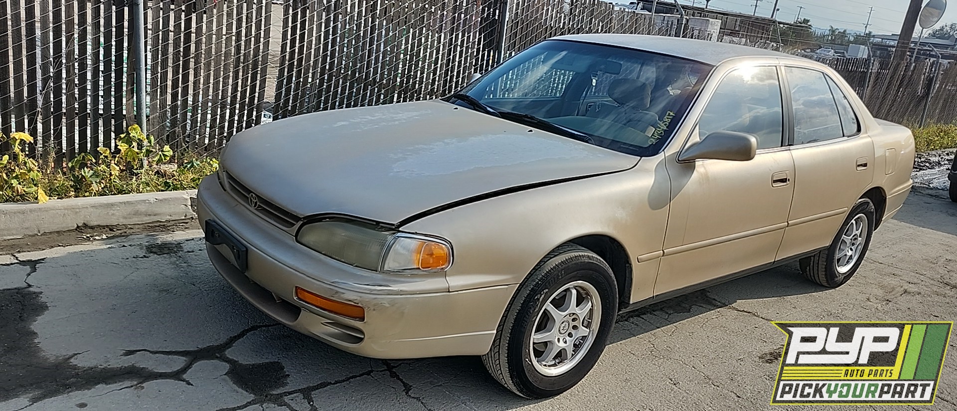 1995 TOYOTA CAMRY partes disponibles
