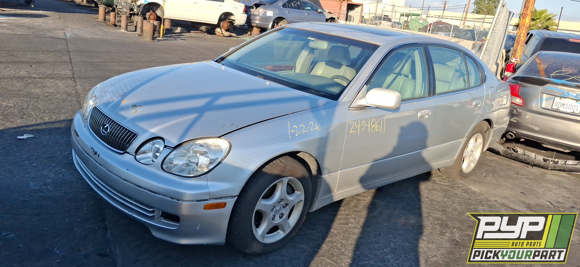 1999 LEXUS GS300 partes disponibles