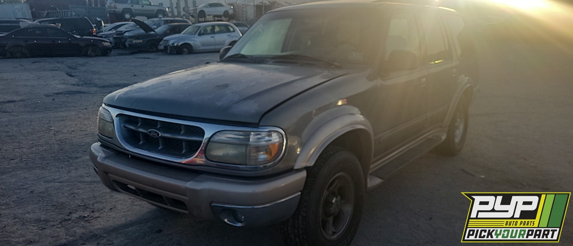 1999 FORD EXPLORER available for parts