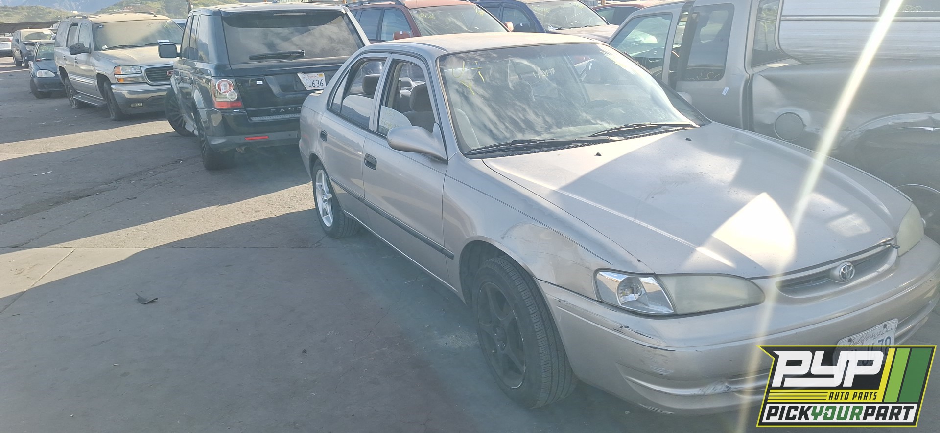 1998 TOYOTA COROLLA available for parts