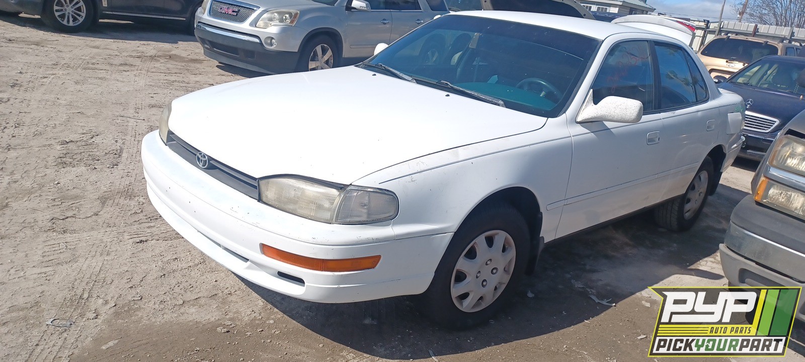 1993 TOYOTA CAMRY partes disponibles