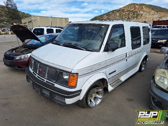 1993 GMC SAFARI available for parts