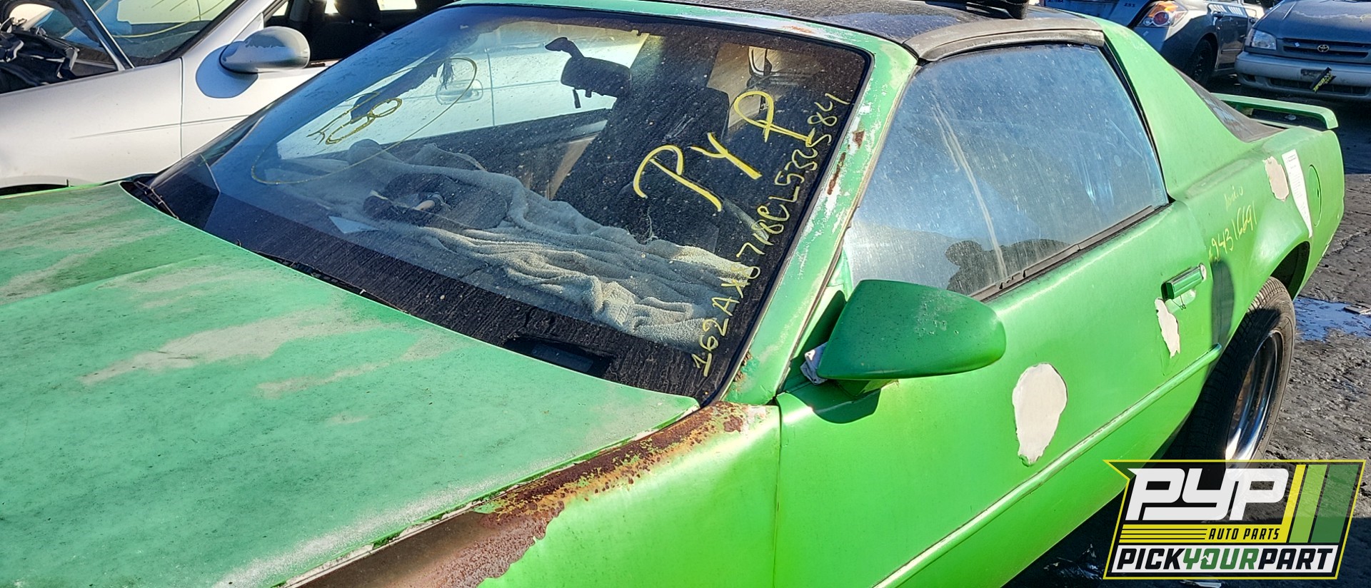 1982 PONTIAC FIREBIRD available for parts