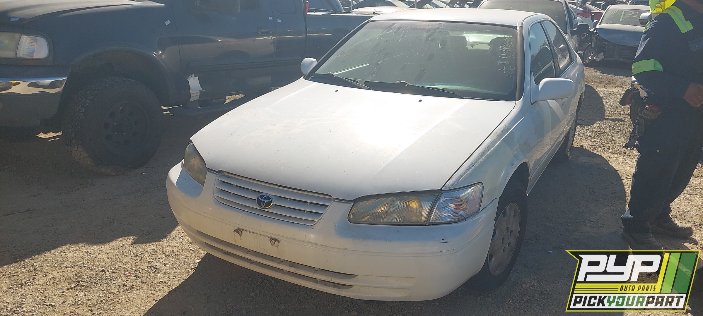 1998 TOYOTA CAMRY partes disponibles