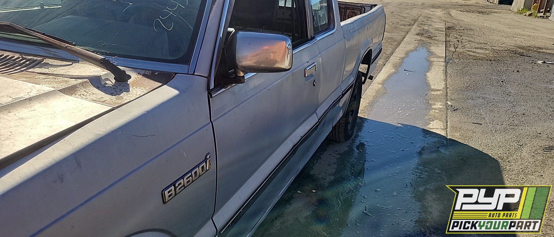 1991 MAZDA B2600 available for parts