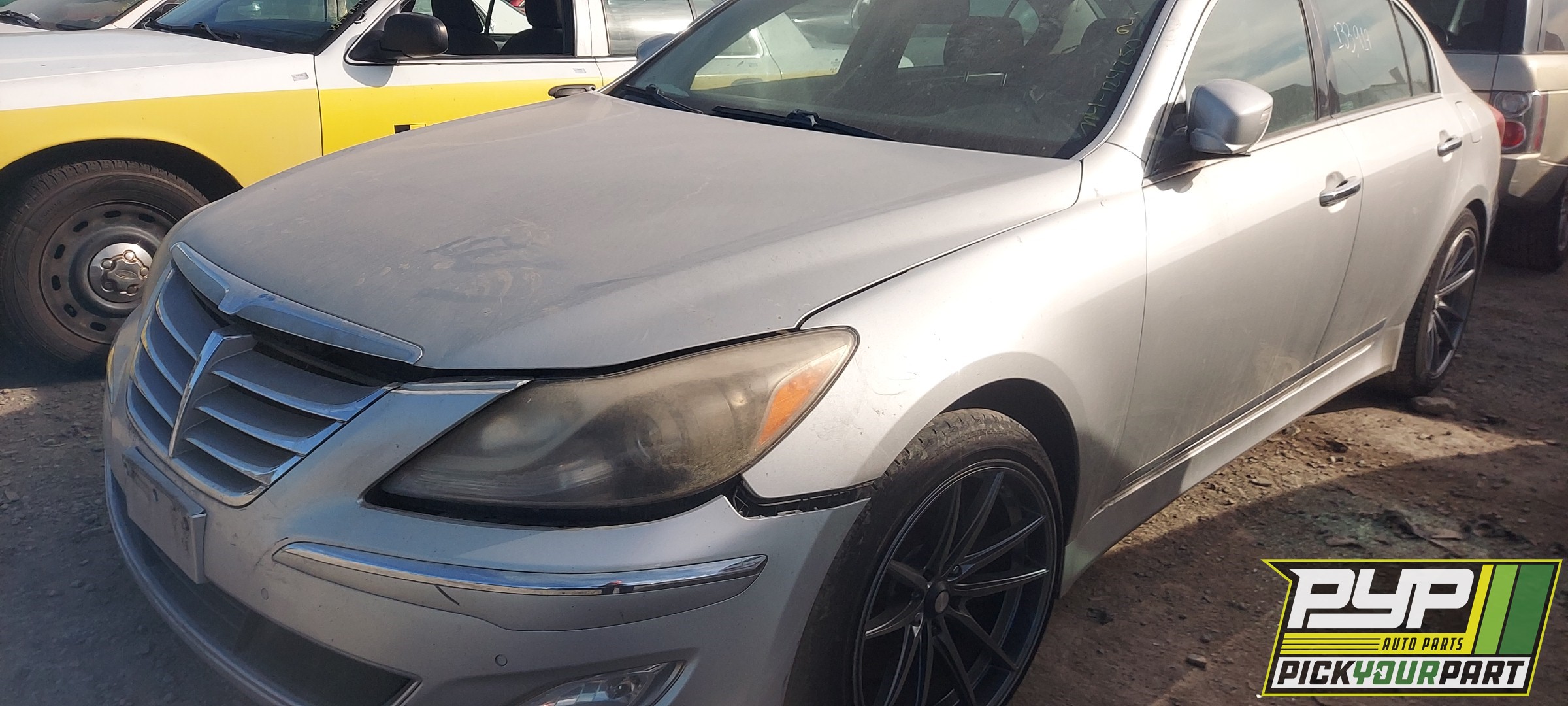 2012 HYUNDAI GENESIS partes disponibles